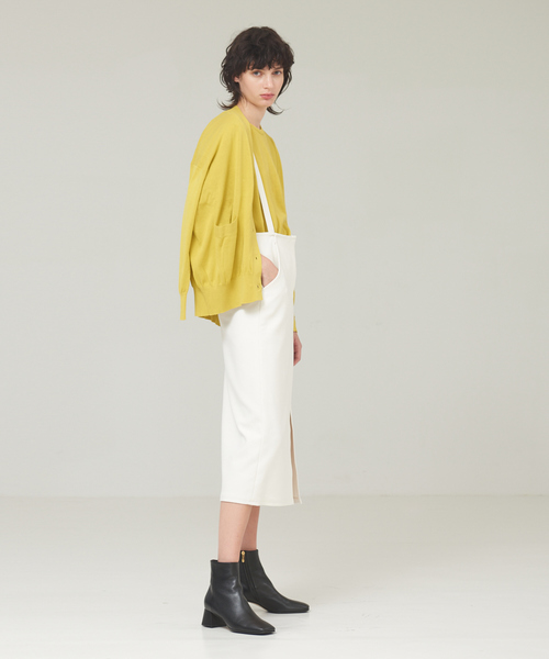 DESIGNWORKS（デザインワークス）の「ベーシックVネックカーディガン（カーディガン/ボレロ・レディース・マスタード・38）」の7枚目の写真