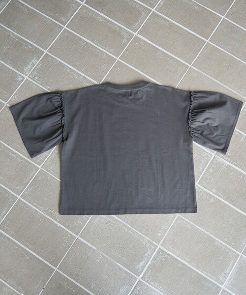 coen（コーエン）の「【MICKEY（ミッキー） / 別注】ミッキー＆ミニー袖フレアTシャツ（Tシャツ/カットソー・レディース・ダークグレー/オフホワイト/クリーム・M/L）」の12枚目の写真