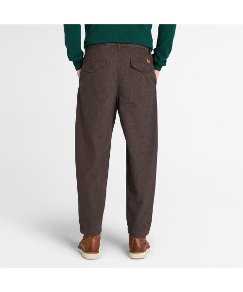 Timberland（ティンバーランド）の「ヘリンボーン プリーツ チノ パンツ メンズ（チノパンツ・メンズ・チョコ・38inch/36inch/34inch/32inch/30inch/28inch）」の4枚目の写真