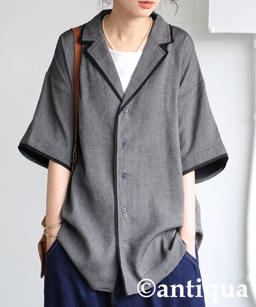antiqua(アンティカ)の「パイピングデザインシャツ(シャツ/ブラウス・レディース・カーキブラウン/ブラック・R/P)」の1枚目の写真