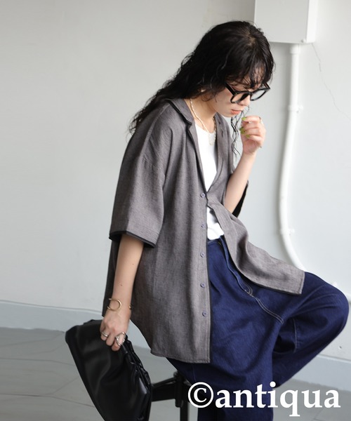 antiqua(アンティカ)の「パイピングデザインシャツ(シャツ/ブラウス・レディース・カーキブラウン/ブラック・R/P)」の4枚目の写真