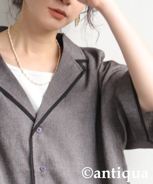 antiqua(アンティカ)の「パイピングデザインシャツ(シャツ/ブラウス・レディース・カーキブラウン/ブラック・R/P)」の5枚目の写真