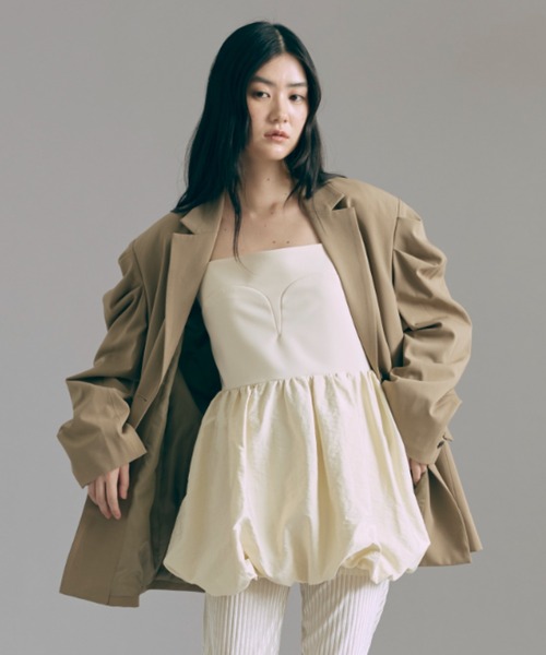 EN NEUME(エンノイム)の「Avant-Bloom Dress(ドレス・レディース・アイボリー/ブラック・0/1)」の2枚目の写真