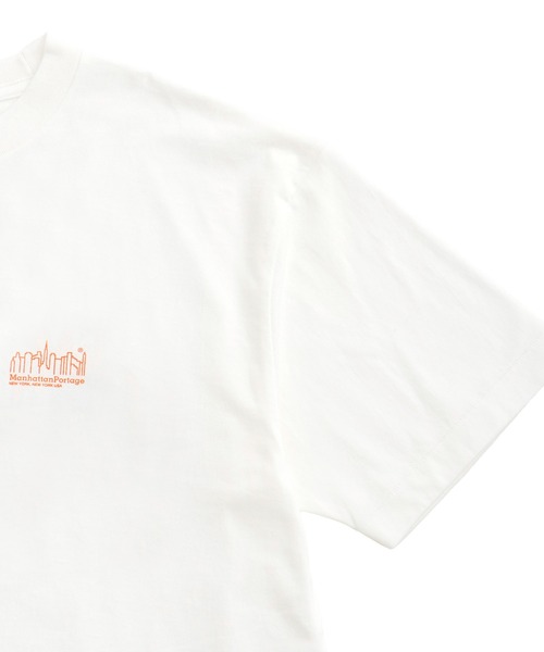 Manhattan Portage(マンハッタンポーテージ)の「S/S PRINT T-SHIRT TMP(Tシャツ/カットソー・メンズ・ホワイト・MEDIUM/LARGE/X-LARGE)」の5枚目の写真