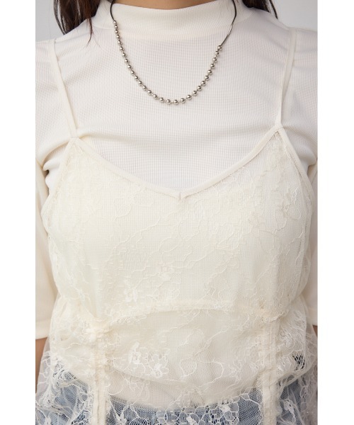 AZUL by moussy（アズールバイマウジー）の「インナーSET ドロストレースキャミソールトップス（キャミソール・レディース・ブラック/オフホワイト・FREE）」の8枚目の写真