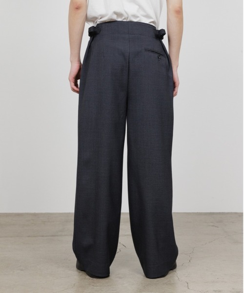 marka（マーカ）の「TWO TUCK MILITARY TROUSERS（スラックス・メンズ・ダークグレー/ブラック・1/2）」の8枚目の写真