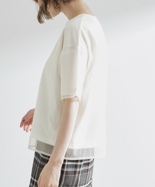 grove（グローブ）の「ラフだけどおしゃれ　チュールレイヤードTシャツ（Tシャツ/カットソー・レディース・ブラック/ホワイト系5/オフホワイト・02/03/01/05/04）」の17枚目の写真