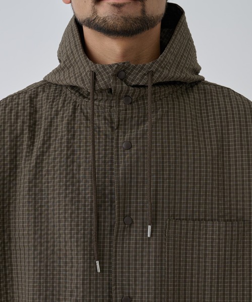 COLONY 2139(コロニートゥーワンスリーナイン)の「スピンドルフードチェックシャツ(シャツ/ブラウス・メンズ・ブラック/ブラウン・LARGE/MEDIUM)」の22枚目の写真