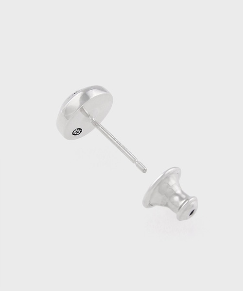 Paul Smith（ポールスミス）の「"Studs Motif" シングルピアス【250918 270】（ピアス（片耳用）・メンズ・シルバー・FREE）」の2枚目の写真