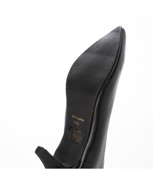 carino(カリーノ)の「【レイン対応】ポインテッドトゥ パッド付きヒールパンプス(パンプス・レディース・ベージュ/ブラック・24cm/23.5cm/23cm/22.5cm/24.5cm)」の7枚目の写真