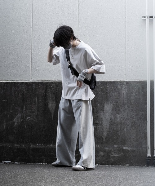 RUUBON（ルーボン）の「【RUUBON】heavy weight panelled sweat pants / ヘビーウェイトパネルドスウェットパンツ（その他パンツ・メンズ・ブラック/グレー・S/M/L）」の9枚目の写真