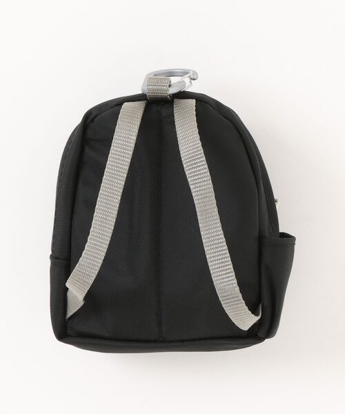 L.L.Bean(エルエルビーン)の「マイクロ・オリジナル・ブック・パック(キーホルダー・レディース・ブラック/ロイヤルブルー/ピンク/グリーン/スカイブルー/ライラック・ONE SIZE)」の11枚目の写真