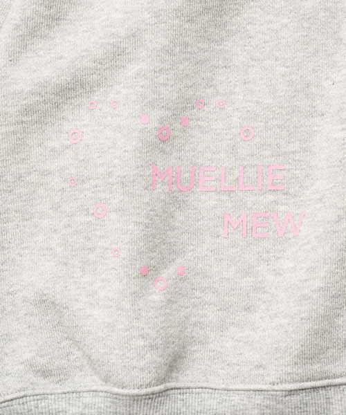 INTER FACTORY（インターファクトリー）の「MUELLIE MEW  - プリントジップフーディー -（パーカー・レディース・グレー/ピンク・X-SMALL/MEDIUM）」の5枚目の写真