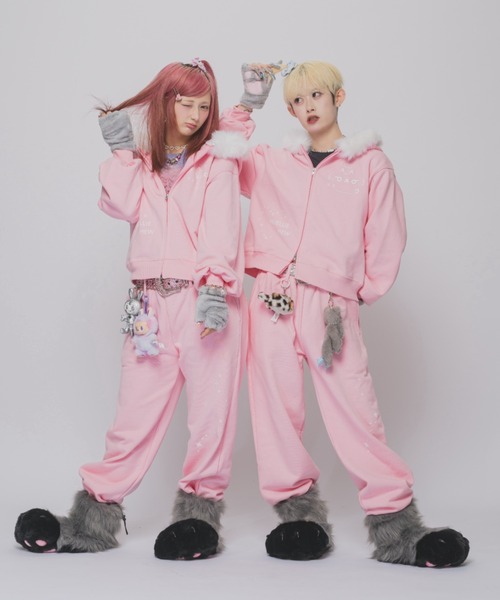 INTER FACTORY（インターファクトリー）の「MUELLIE MEW  - プリントジップフーディー -（パーカー・レディース・グレー/ピンク・X-SMALL/MEDIUM）」の15枚目の写真