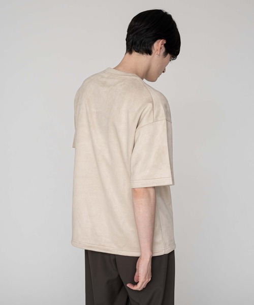 BROWNY(ブラウニー)の「BROWNY/フェイクスウェードエンボスロゴT(Tシャツ/カットソー・メンズ・チャコールグレー/アイボリー・LARGE/MEDIUM)」の10枚目の写真