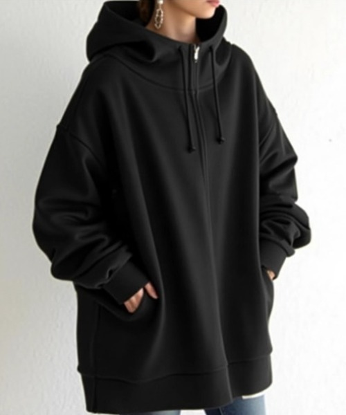 cammie(キャミー)の「ハイネックロング丈パーカー(パーカー・レディース・ベージュ/ネイビー/ブラック/グレー・M/L)」の11枚目の写真