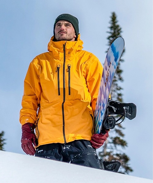 VOLCOM（ボルコム）の「【VOLCOM/ボルコム】 Mens Guide Gore-Tex Jacket /アイコンワンポイントゴアテックススキースノーボードジャケット（その他アウター・メンズ・ブラック/ゴールド/アーミー・XX-LARGE/X-SMALL）」の5枚目の写真