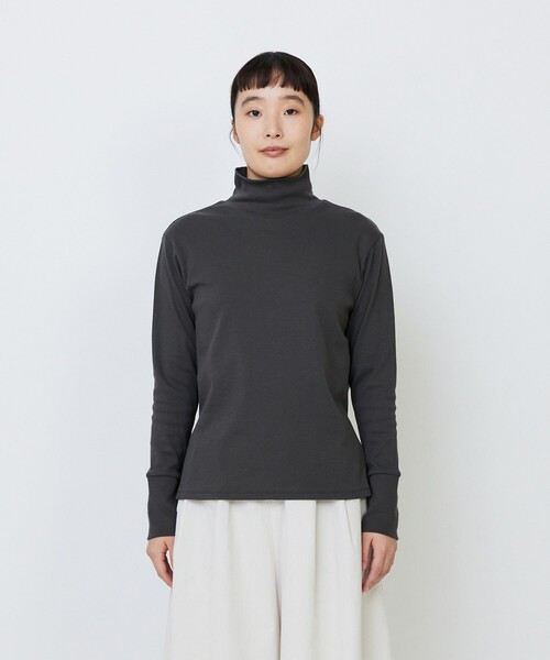 LOISIR(ロワズィール)の「コットンフライスタートルネックプルオーバー(Tシャツ/カットソー・レディース・オフホワイト/チャコールグレー/ブラック・FREE)」の6枚目の写真
