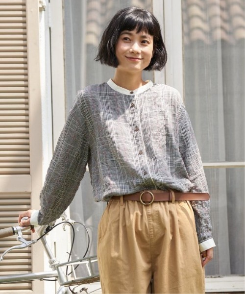 LBC(エルビーシー)の「クレリックパイピングシャツ(シャツ/ブラウス・レディース・ネイビー/グリーン/グレー・M/L)」の17枚目の写真