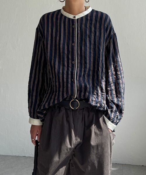 LBC(エルビーシー)の「クレリックパイピングシャツ(シャツ/ブラウス・レディース・ネイビー/グリーン/グレー・M/L)」の20枚目の写真