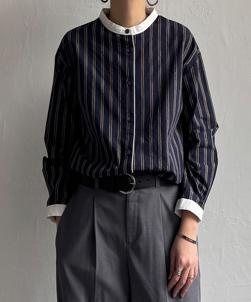 LBC(エルビーシー)の「クレリックパイピングシャツ(シャツ/ブラウス・レディース・ネイビー/グリーン/グレー・M/L)」の22枚目の写真