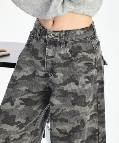 yuue' ( wear )(ユーイ)の「カモフラバギーワイドパンツ(その他パンツ・レディース・グレー・L/M/S)」の5枚目の写真