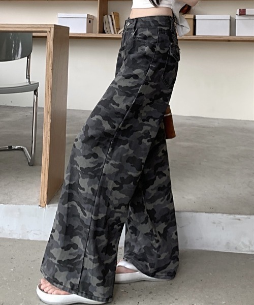 yuue' ( wear )(ユーイ)の「カモフラバギーワイドパンツ(その他パンツ・レディース・グレー・L/M/S)」の18枚目の写真