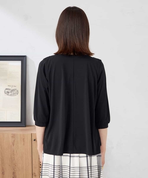 a.v.v(アーヴェヴェ)の「ドレープネックトップス(Tシャツ/カットソー・レディース・ボルドー/ブラック・38)」の20枚目の写真