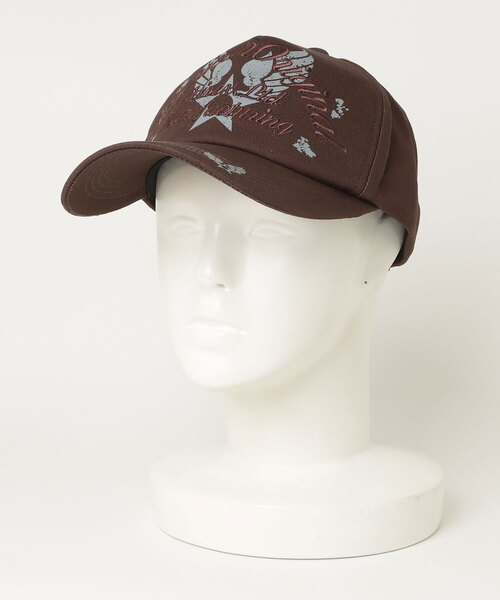 MAISON mou（メゾンムー）の「【AVIREX/アヴィレックス】AX EMBROIDERY & PRINT LOGO CAP（キャップ・レディース・ブラック/ライトブラウン・FREE）」の2枚目の写真