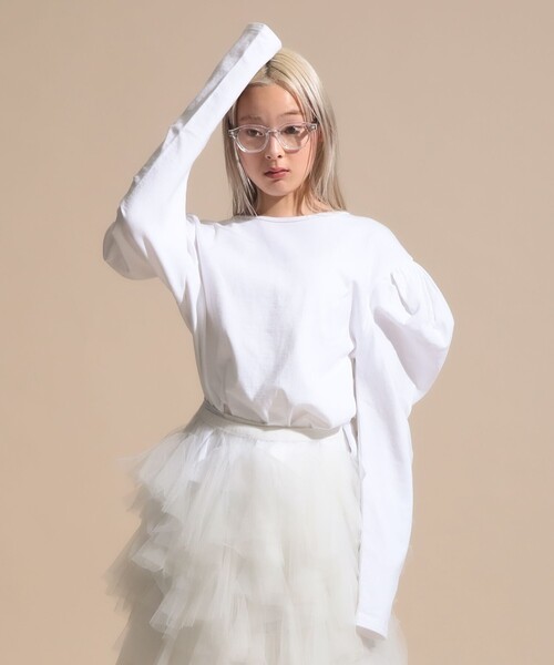 BEAMS COUTURE(ビームスクチュール)の「ボリューム袖 ロンT(Tシャツ/カットソー・レディース・ネイビー/グレー/ホワイト・ONE SIZE)」の8枚目の写真