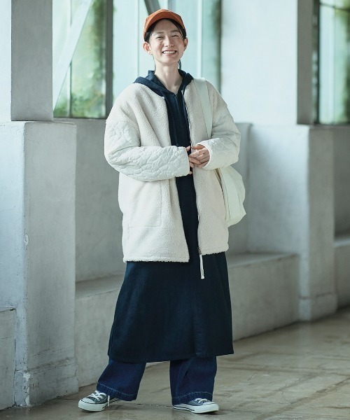 Sunny clouds(サニークラウズ)の「サニークラウズ お弁当箱みたいなトートバッグ(トートバッグ・レディース・キナリ・ONE SIZE)」の5枚目の写真