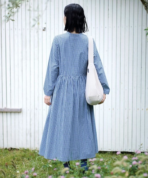 Sunny clouds(サニークラウズ)の「サニークラウズ お弁当箱みたいなトートバッグ(トートバッグ・レディース・キナリ・ONE SIZE)」の17枚目の写真