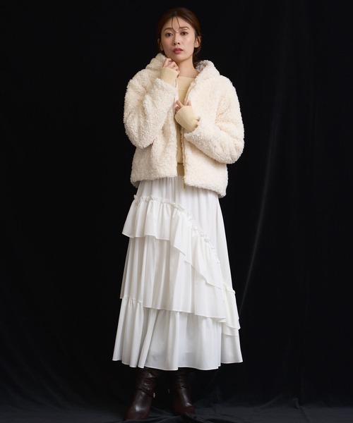 NOELA（ノエラ）の「ボアフーディーショートブルゾン（ブルゾン・レディース・ブラウン/オフホワイト・フリー）」の8枚目の写真