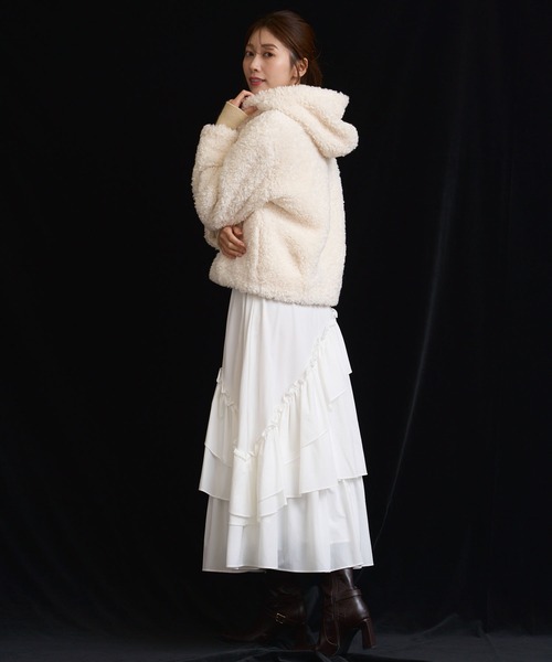 NOELA（ノエラ）の「ボアフーディーショートブルゾン（ブルゾン・レディース・ブラウン/オフホワイト・フリー）」の12枚目の写真