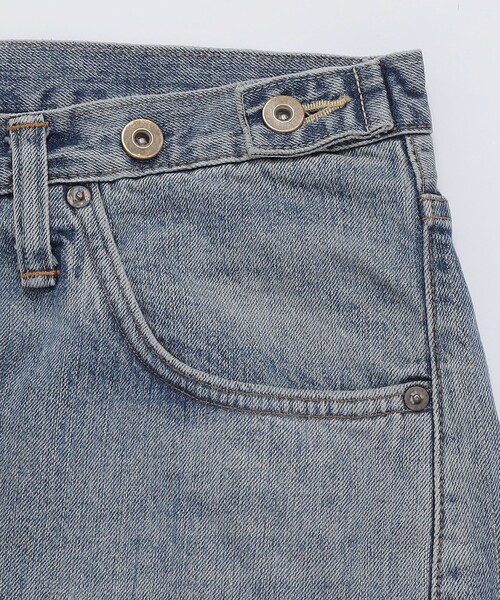 SHIPS（シップス）の「【SHIPS別注】SKEWed: DENIM LV STONE WASH（デニムパンツ・メンズ・ライトブルー・30/32/34）」の17枚目の写真