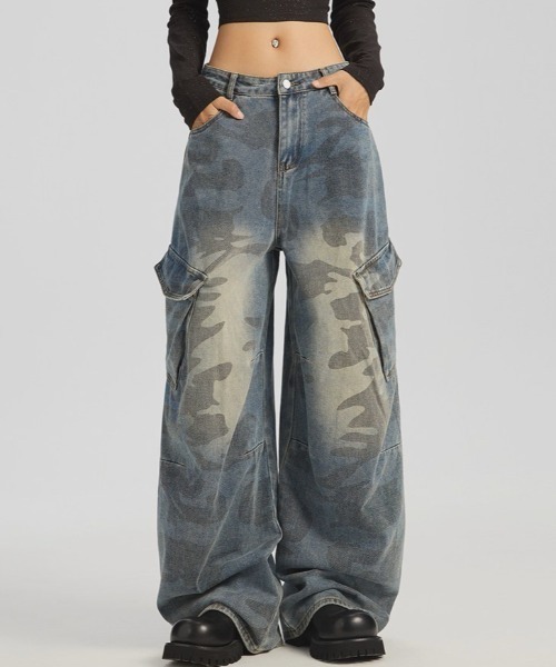 A'GEM/9 × .kom 『.KOM/ドットケーオーエム』 Camo Print Cargo Wide
