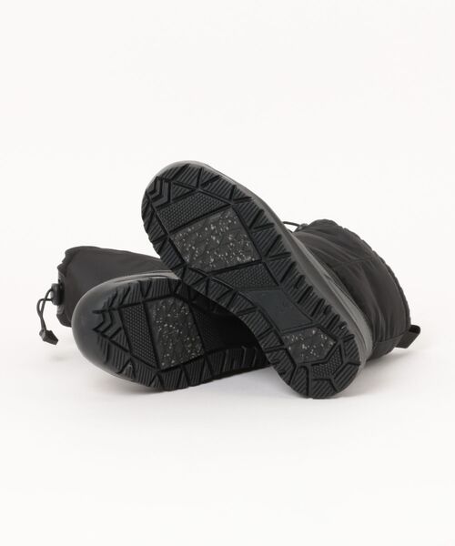 ASBee(アスビー)の「sesenta セセンタ レディース ボア付きキルティングウィンターブーツ【防水/ガラス繊維配合ソール/幅広/防寒/あったかボアライナー】 250515(ブーツ・レディース・ダークブラウン/ブラック・23.0cm/23.5cm/24.0cm/24.5cm/25.0cm)」の4枚目の写真