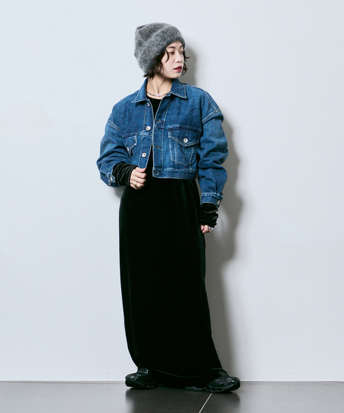 KURO（クロ）の「KURO SELVEDGE CROPPED TRUCKER JACKET 964178：デニムジャケット（デニムジャケット・レディース・ブルー系その他・MEDIUM）」の8枚目の写真
