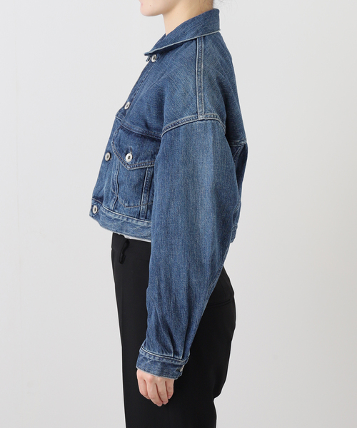 KURO（クロ）の「KURO SELVEDGE CROPPED TRUCKER JACKET 964178：デニムジャケット（デニムジャケット・レディース・ブルー系その他・MEDIUM）」の11枚目の写真