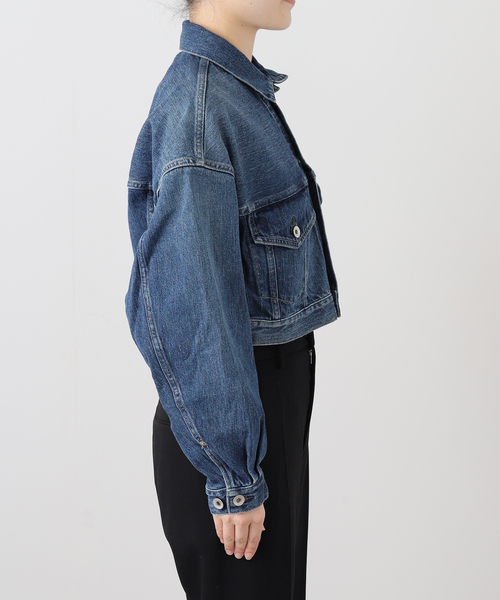 KURO（クロ）の「KURO SELVEDGE CROPPED TRUCKER JACKET 964178：デニムジャケット（デニムジャケット・レディース・ブルー系その他・MEDIUM）」の13枚目の写真