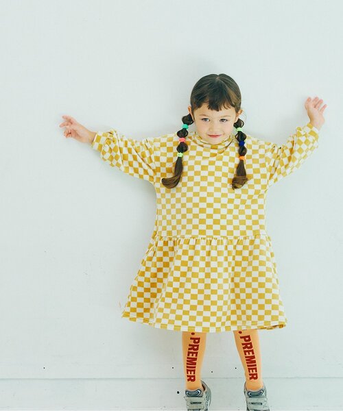 p.premier(ピードットプルミエ)の「【ジュニア対応】ベロアタッチのメルティ起毛フリースぬくぬくワンピース(ワンピース・キッズ・グリーン/レッド/ブラウン/その他2/ネイビー/イエロー・110/120/130/140/80/90/100)」の5枚目の写真