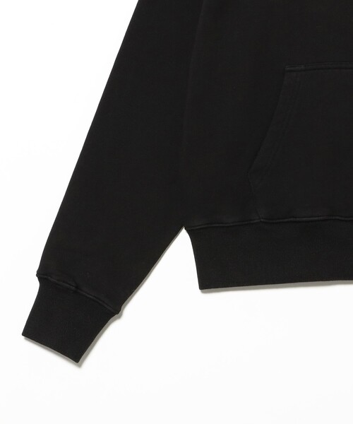 BEAMS T（ビームスティー）の「BOILER ROOM / FILM ME HOODIE（スウェット・メンズ・ブラック・L/XL/M）」の4枚目の写真