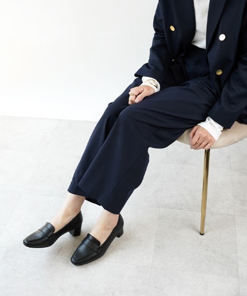 ALETTA（アレッタ）の「ALETTA-ｱﾚｯﾀ- 究極のプレーンローファー -シンプルタイプ-（ローファー・レディース・キャメル/ブラック/アイボリー・23.0cm/23.5cm/24.0cm/24.5cm/22.5cm）」の10枚目の写真