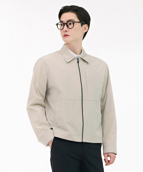 CHASECULT(チェイスカルト)の「男性ストレッチカラージップアップジャケット-ベージュ(その他アウター・メンズ・ベージュ・100/95/105)」の2枚目の写真
