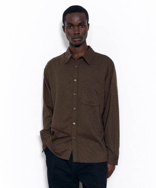 INSILENCE(インサイロンス)の「カットオフネップシャツ ダークブラウン(シャツ/ブラウス・レディース・その他・SMALL/MEDIUM/LARGE)」の1枚目の写真