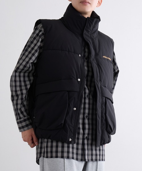 mihns closet(ミンズクローゼット)の「【mihns closet】mc 中綿ユーティリティベスト(ダウンベスト・メンズ・オフホワイト/スモーキーグリーン系/ブラック系その他2/ブラック系1・M/L/LL)」の3枚目の写真
