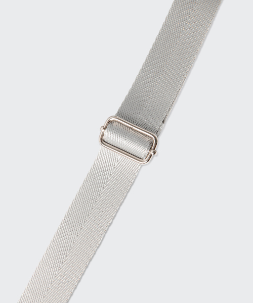 MUSINSA STANDARD WOMAN（ムシンサスタンダードウーマン）の「ウィメンズシャイニーフラップミニバックパック[シルバー]（バックパック/リュック・レディース・その他・FREE）」の10枚目の写真