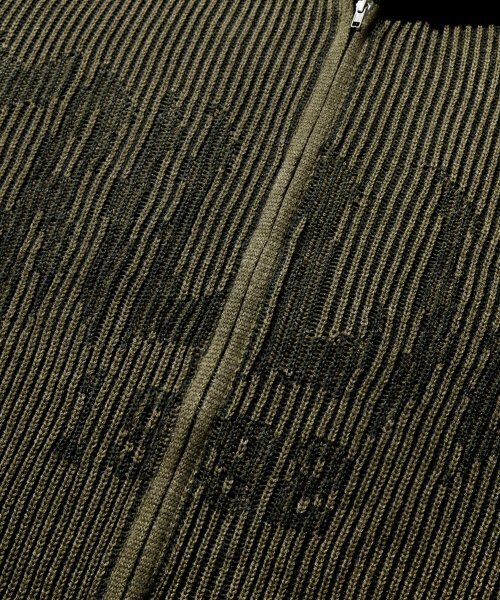 TRILLION(トリリオン)の「ウォッシャブルツートンフードジップアップグラフィックニット(カーキ)(ニット/セーター・レディース・その他・MEDIUM/LARGE/X-LARGE)」の11枚目の写真