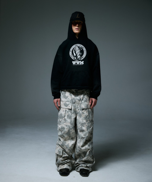 LIBERE(リベーレ)の「LIBERE リベーレ / HEBINORI HOODY ヴィンテージシーズンテーマグラフィックプリントフーディー パーカー / 255233-255234(パーカー・メンズ・ブラック/ブラウン・SMALL/MEDIUM/LARGE)」の3枚目の写真
