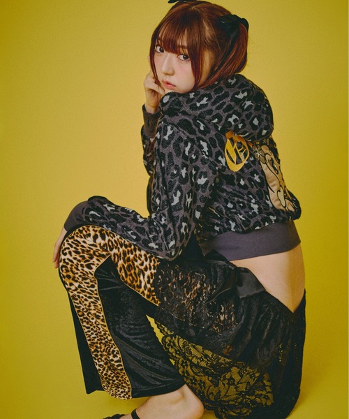 GALFY(ガルフィー)の「『GALFY/ガルフィー』フユGAL豹パーカー【Z】(パーカー・レディース・ブラック/ピンク/ベージュ・FREE)」の22枚目の写真
